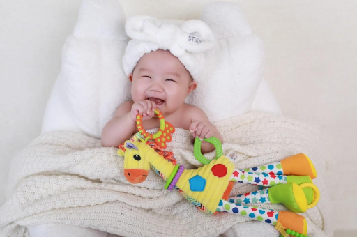 六盘水宝宝便血的原因有哪些